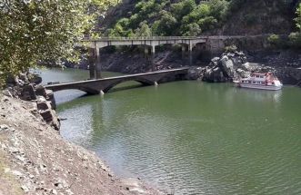 Puente nuevo y viejo,rio Sil,Abeleda
